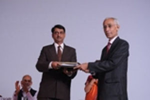 Dr. Shripal Rathi